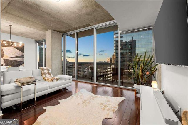 3324 Peachtree Road NE 1911, Atlanta, GA 30326