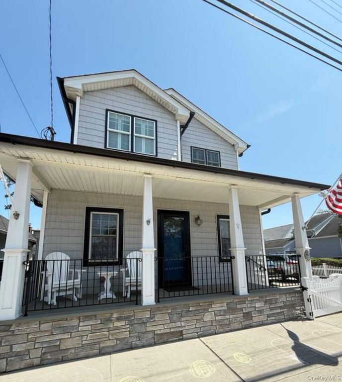 92 Hewlett Avenue, Point Lookout, NY 11569