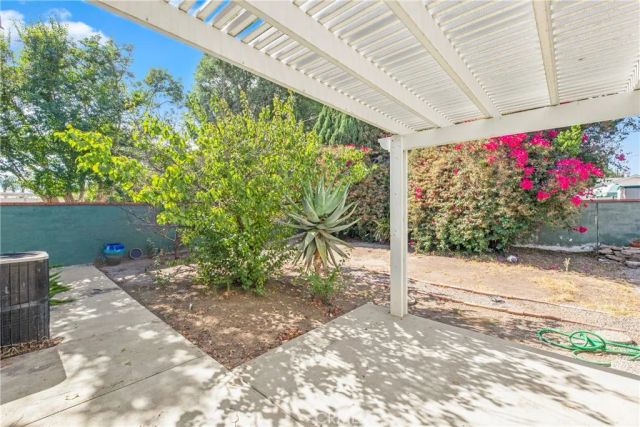 1231 E Mayfair Avenue, Orange, CA 92867