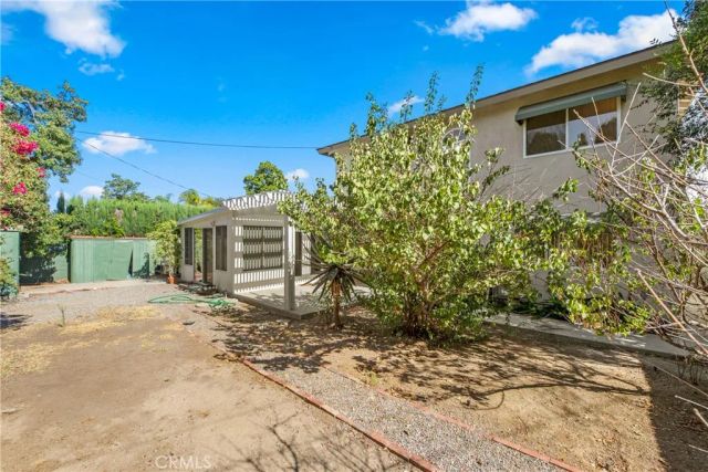 1231 E Mayfair Avenue, Orange, CA 92867