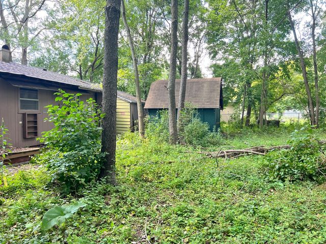 617 E FAIRVIEW Drive, Dekalb, IL 60115