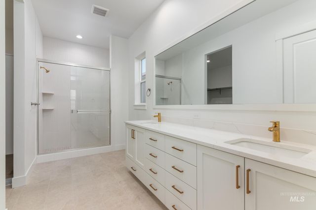 8538 W Fanning St, Star, ID 83669