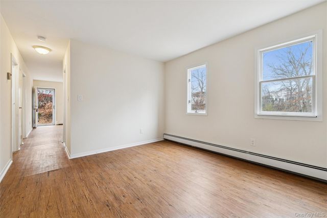 129 E Woodside Avenue, Patchogue, NY 11772