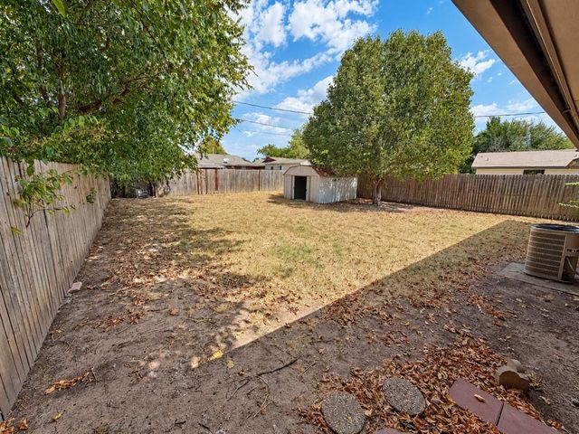 935 SW 2nd Street, Moore, OK 73160