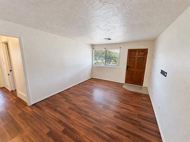935 SW 2nd Street, Moore, OK 73160