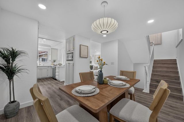 18 Tyrella Court, Mountain View, CA 94043
