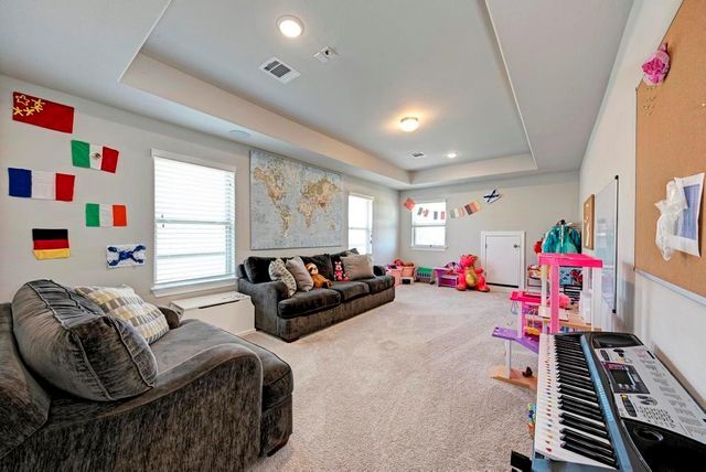 1816 Ficuzza WAY, Leander, TX 78641