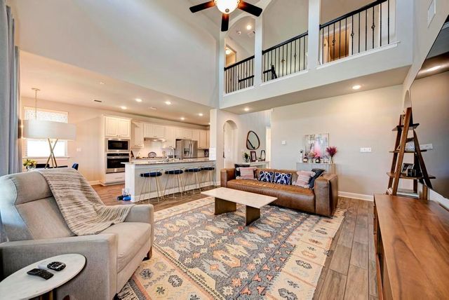 1816 Ficuzza WAY, Leander, TX 78641