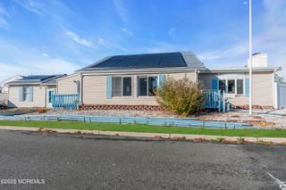 934 7th Street, Union Beach, NJ 07735