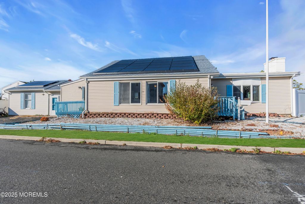 934 7th Street, Union Beach, NJ 07735