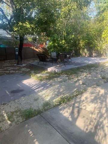 241 NW 34th Terrace, Miami, FL 33127