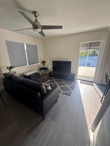 241 NW 34th Terrace, Miami, FL 33127