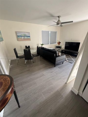 241 NW 34th Terrace, Miami, FL 33127