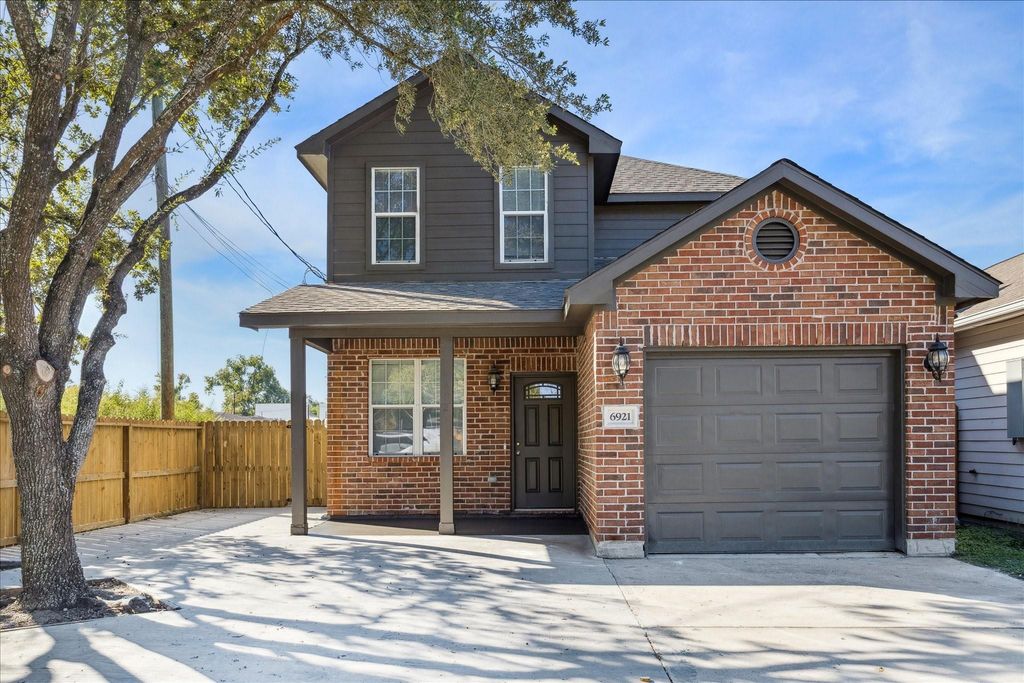 6921 Bacher Street, Houston, TX 77028