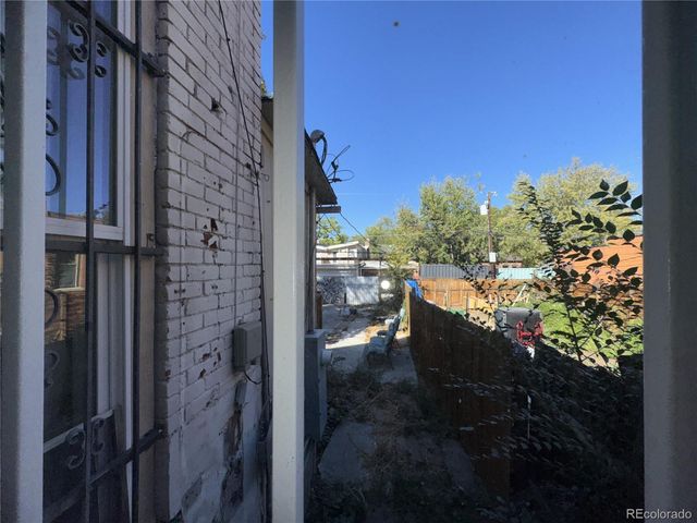 2741 Champa Street, Denver, CO 80205