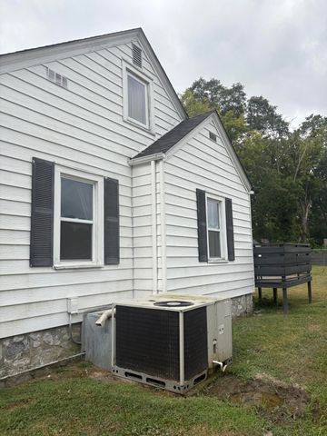 27 N Germantown Road, Chattanooga, TN 37411