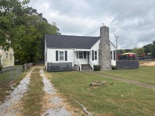27 N Germantown Road, Chattanooga, TN 37411