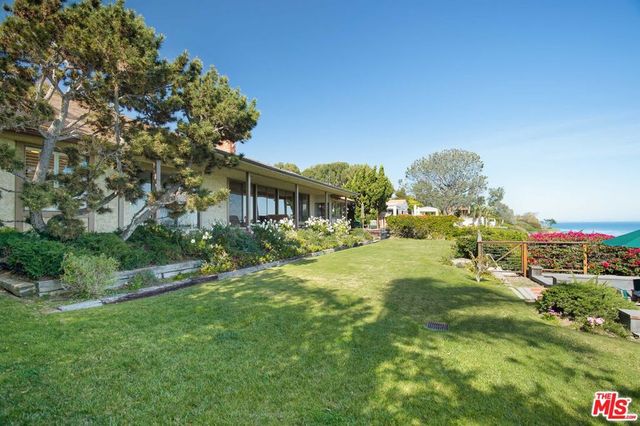 29008 Cliffside Drive, Malibu, CA 90265