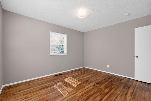 1211 Shady Lane Road, Columbus, OH 43227