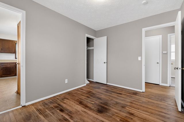 1211 Shady Lane Road, Columbus, OH 43227