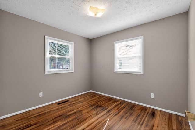 1211 Shady Lane Road, Columbus, OH 43227