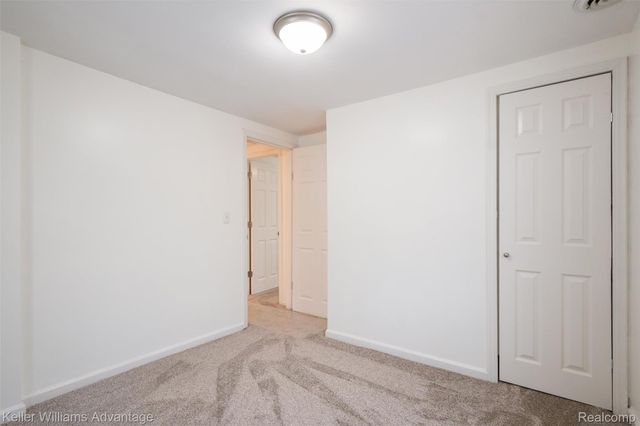 20406 Floral Street, Livonia, MI 48152