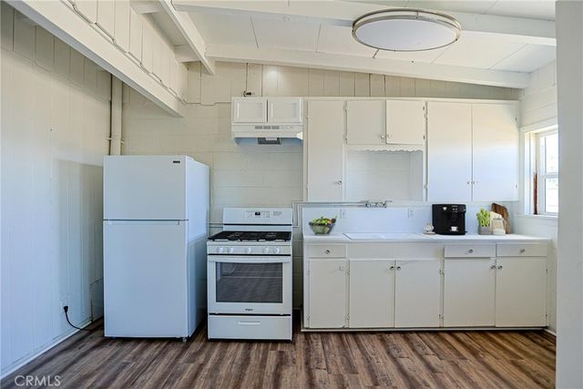 11389 Lee, Adelanto, CA 92301