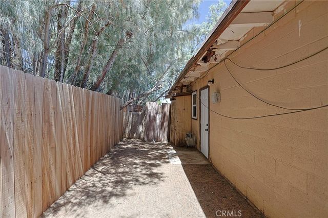 11389 Lee, Adelanto, CA 92301