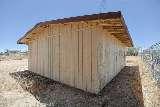 11389 Lee, Adelanto, CA 92301