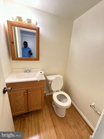 8205 CANNING, Greenbelt, MD 20770