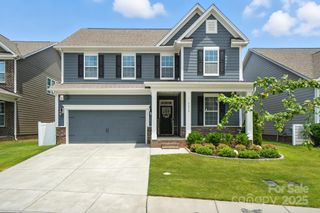 3038 Lydney Circle, Waxhaw, NC 28173