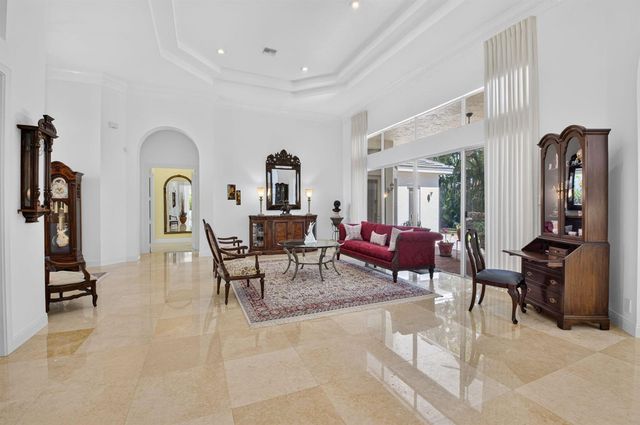 6718 ROYAL ORCHID Circle, Delray Beach, FL 33446
