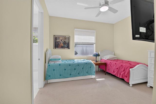 6718 ROYAL ORCHID Circle, Delray Beach, FL 33446