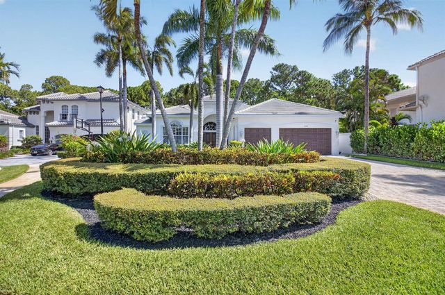 6718 ROYAL ORCHID Circle, Delray Beach, FL 33446