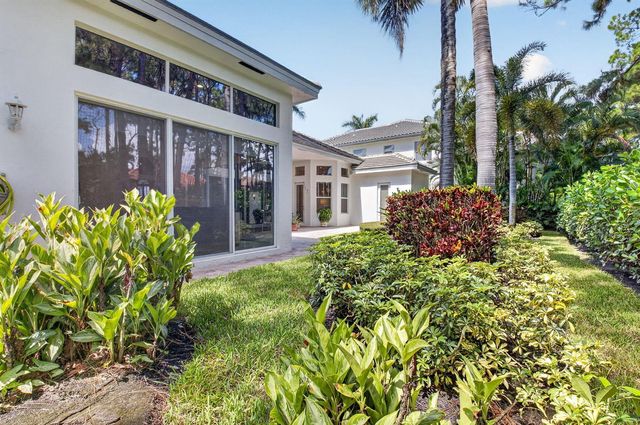 6718 ROYAL ORCHID Circle, Delray Beach, FL 33446