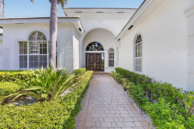6718 ROYAL ORCHID Circle, Delray Beach, FL 33446