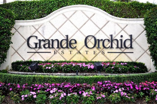 6718 ROYAL ORCHID Circle, Delray Beach, FL 33446