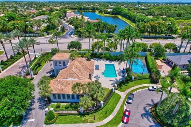 6718 ROYAL ORCHID Circle, Delray Beach, FL 33446