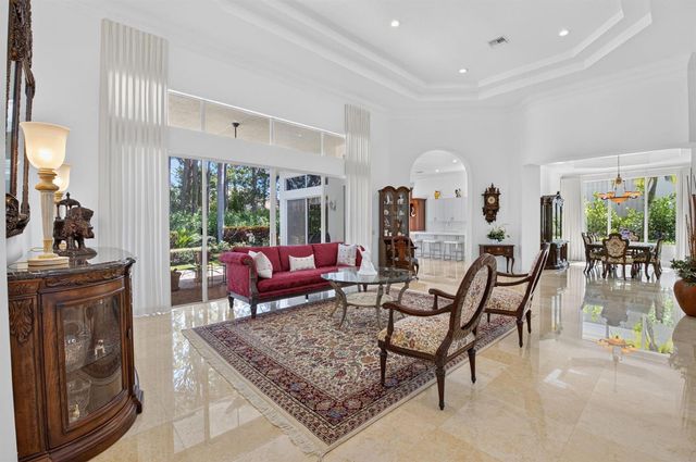 6718 ROYAL ORCHID Circle, Delray Beach, FL 33446