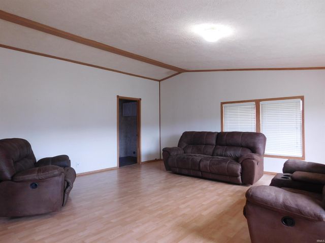 9100 S County Road 750, Daleville, IN 47334