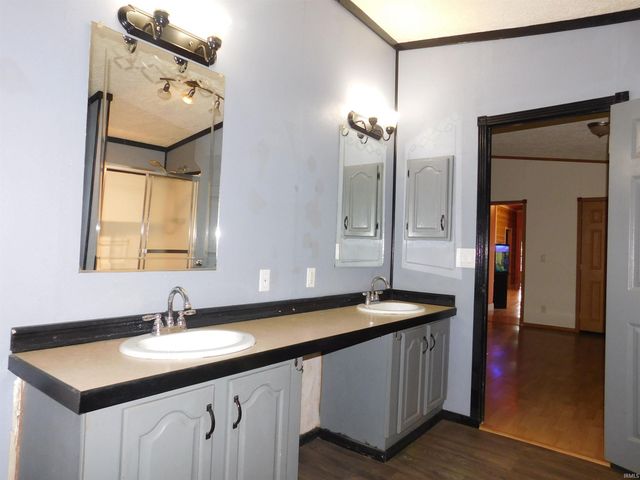 9100 S County Road 750, Daleville, IN 47334