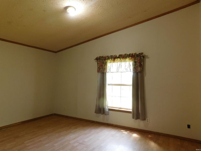 9100 S County Road 750, Daleville, IN 47334