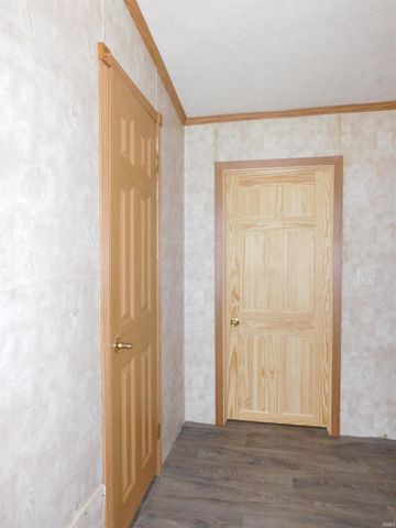 9100 S County Road 750, Daleville, IN 47334