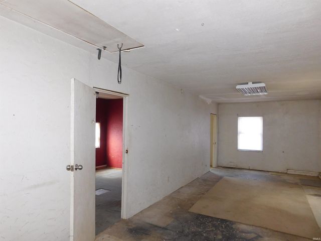 9100 S County Road 750, Daleville, IN 47334