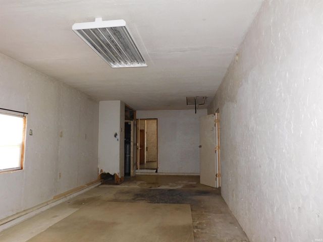 9100 S County Road 750, Daleville, IN 47334