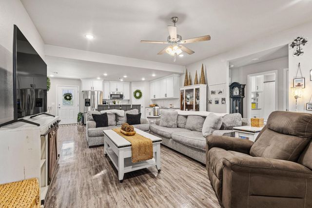 118 Texoma Meadows, Pottsboro, TX 75076