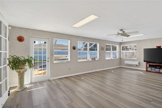 1403 SE 21st AVE, Cape Coral, FL 33990