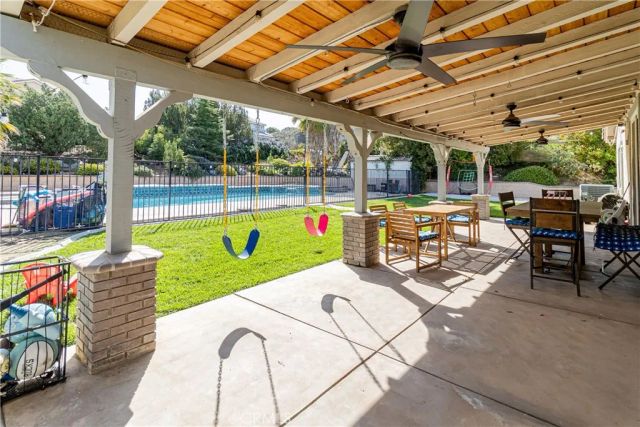 40256 Jacinto, Palmdale, CA 93551