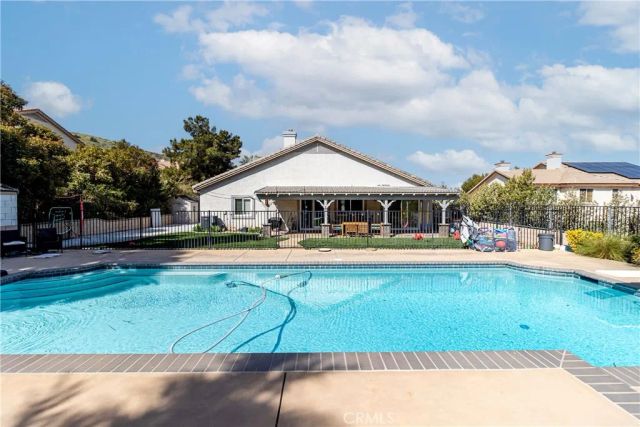 40256 Jacinto, Palmdale, CA 93551