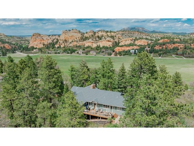 7815 Red Rock Cir, Larkspur, CO 80118